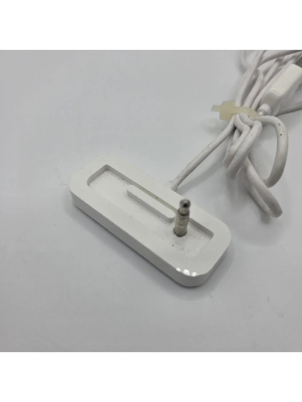 OEM iPod Shuffle 2nd Generation Apple USB Dock Cradle Charger